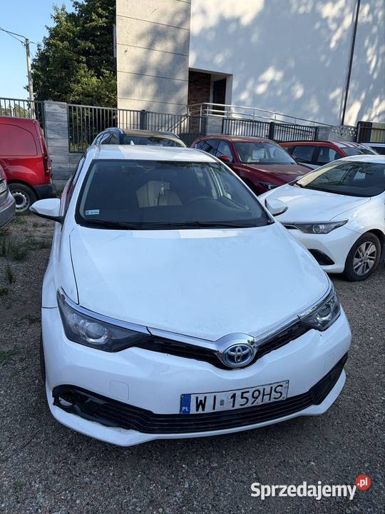 Toyota Auris Gaz Hybryda kupiony w polskim salonie Warszawa sprzedam