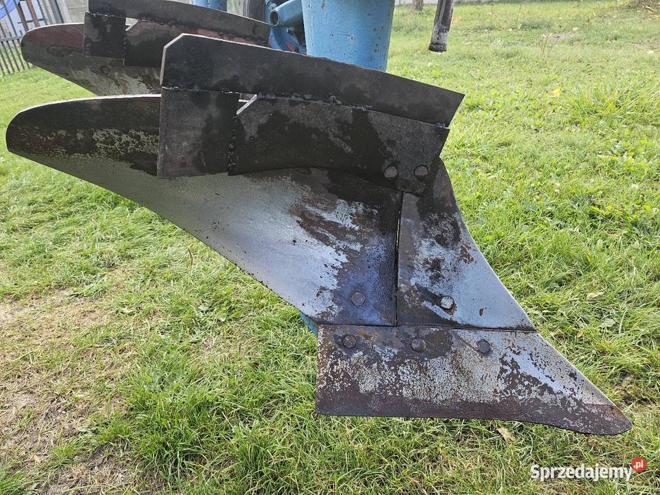 Pług 4 skibowy nieuszkodzony Domaniewice