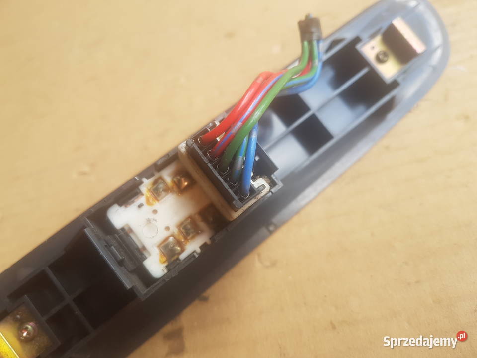 Suzuki Swift EA panel przełącznik sterowania Legnica