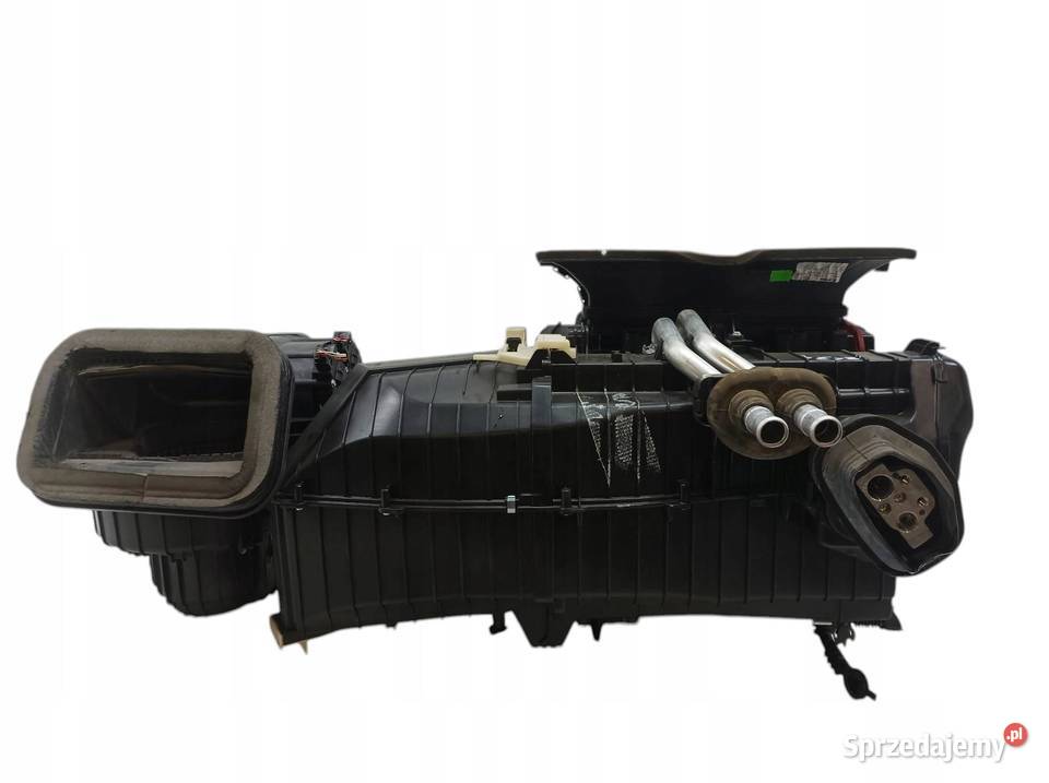 NAGRZEWNICA KOMPLETNA 8T1820005A Audi A5 I 2007 świętokrzyskie