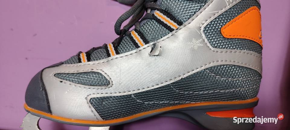 Łyżwy figurowe CCM dziecięce rozmiar 325 wkładka małopolskie Jasień sprzedam