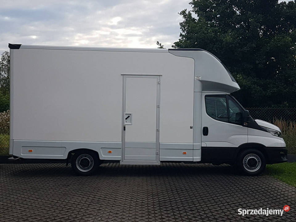 Iveco Daily KONTENER NISKOPODŁOGOWY 443x223x242 ASR (kontrola trakcji) Poręba