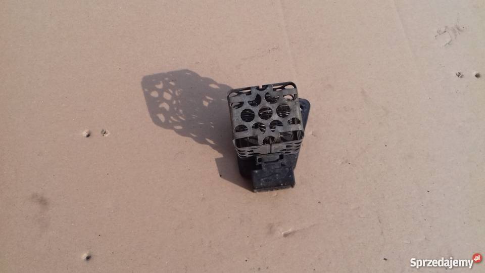 mercedes 190 rezystor Ostrowiec Świętokrzyski