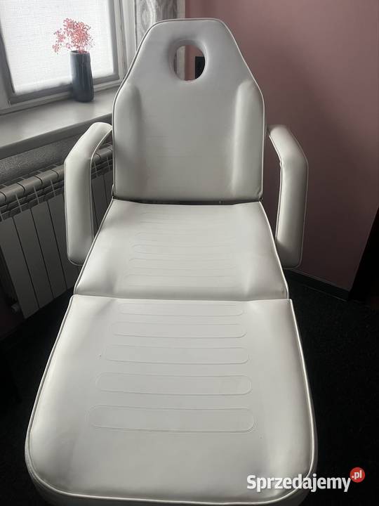 Fotel kosmetyczny Mniszków sprzedam