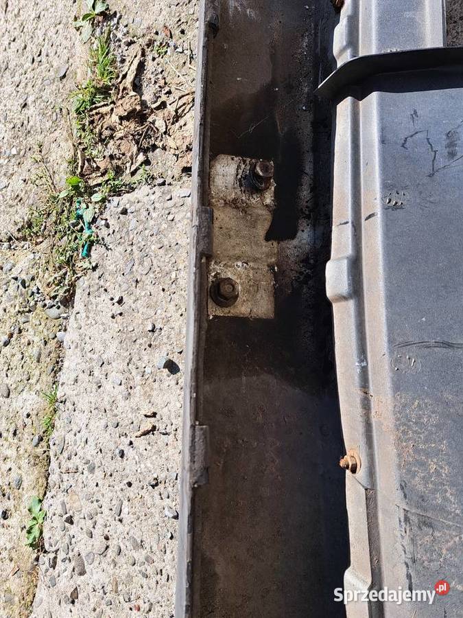 Zderzak przedni Volvo 240 Jerzmanowice sprzedam
