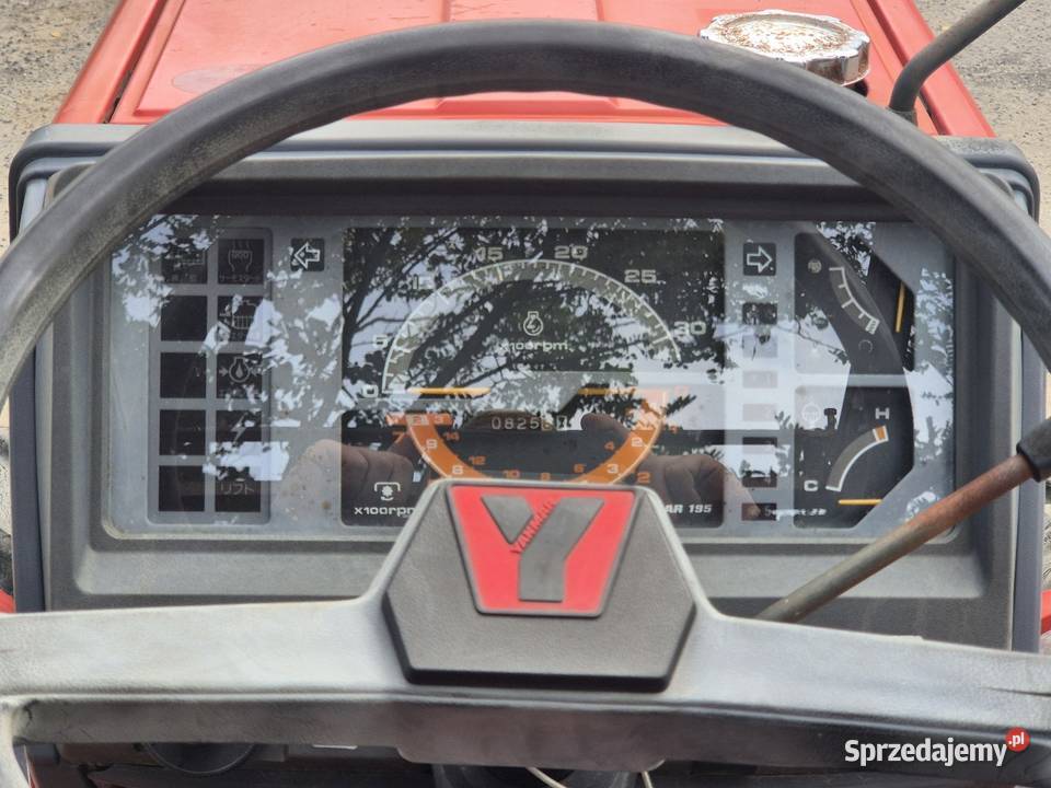 Traktorek traktor YANMAR F195D 19 44 Skrzynia biegów Manualna Małuszyn