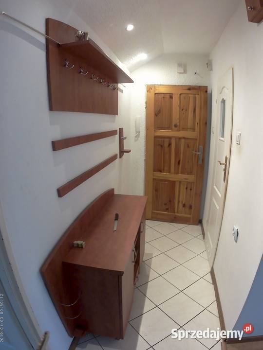 Sprzedam mieszkanie 2 pokojowe piwnica ogródek blok Żarów sprzedam