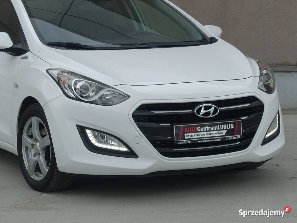 Hyundai i30 14 Ben100CzujparkowaniaKsSerwis II manualna i30 Lublin sprzedam