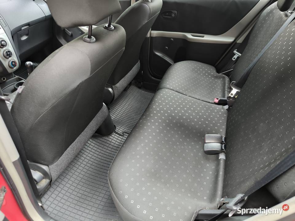 Toyota Yaris super stan 13 vvti 2008 r 5 drzwi Rok produkcji 2008 Yaris Kobyłka