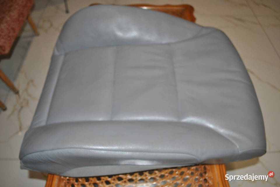 Poszycie oparcia fotela kierowcy BMW E60 E61 Poręba