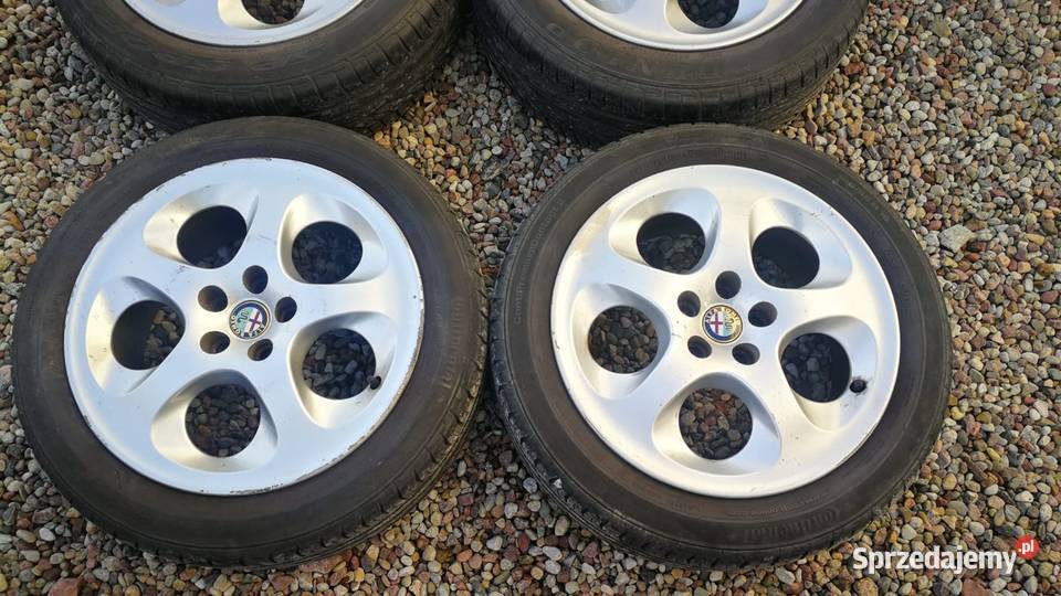 Felgi aluminiowe Alfa Romeo 16 z oponami letnimi Samochodowe Chojnice