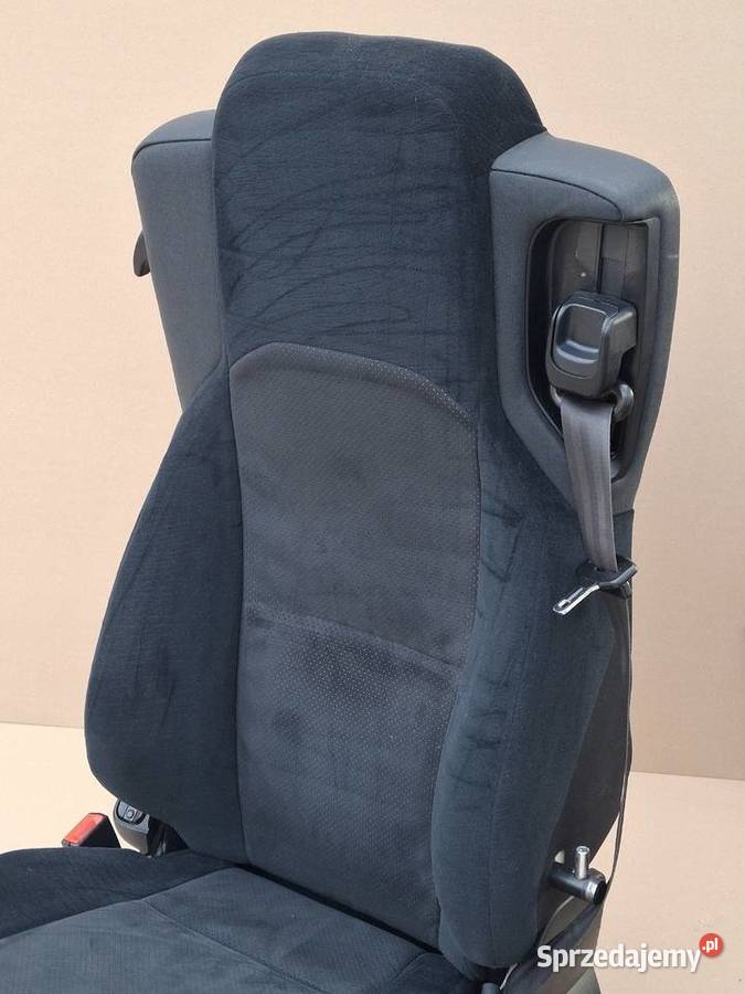 MERCEDES ACTROS MP4 FOTEL KIEROWCYWENTYLOWANY ciężarowe Fotele i kanapy Bieleń sprzedam