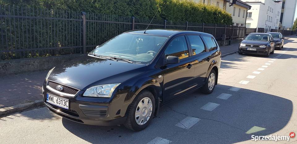 Ford Focus Mk2 kombi 2005 194 000 HAK Focus Ząbki