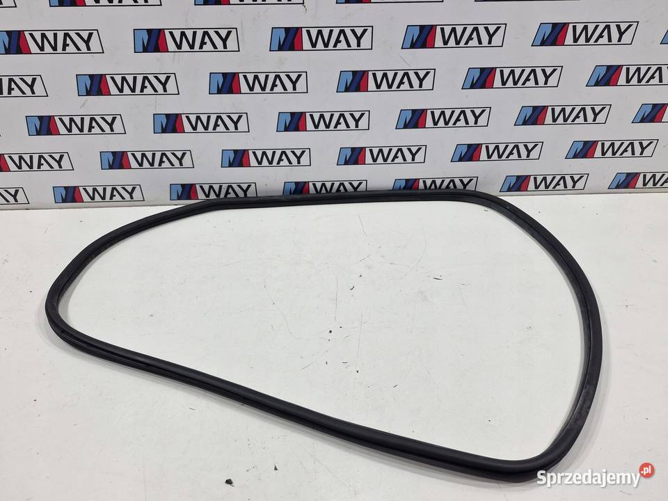 BMW F30 USZCZELKA DRZWI PRAWA LEWA TYŁ TYLNA sprzedam