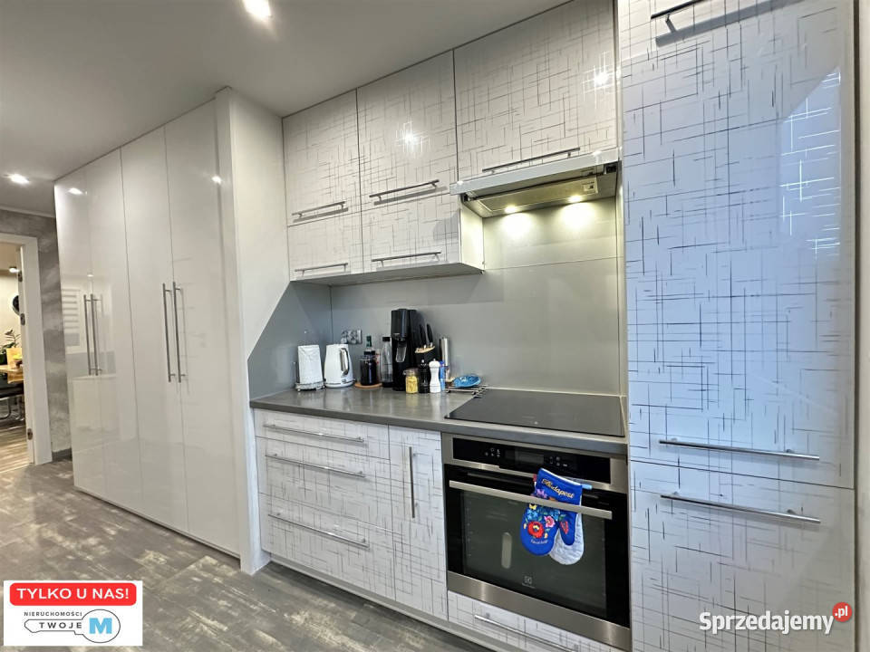 sprzedaży mieszkania 727m2 Chęciny