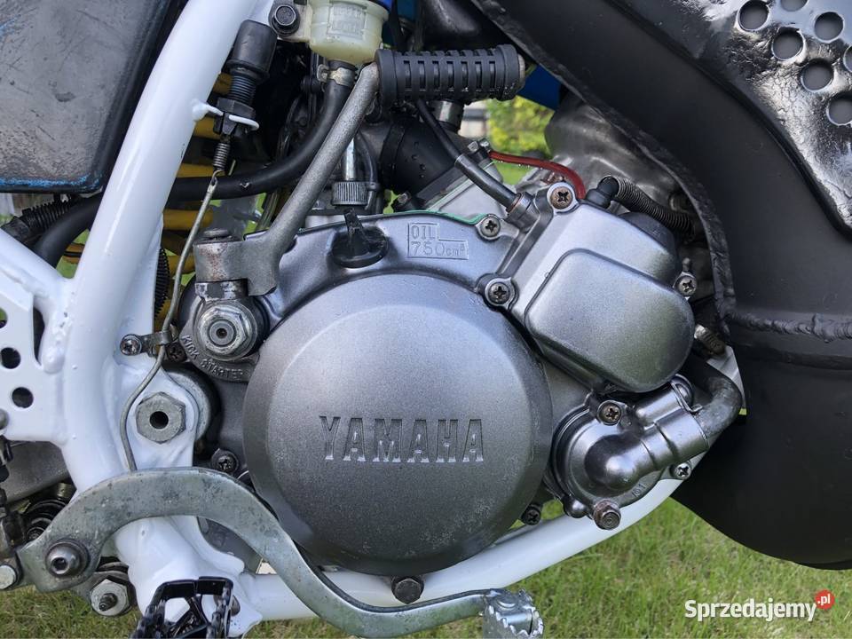 Yamaha Dt 200R