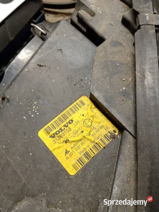 Lampa lewa przednia Volvo C30 2008r Zduńska Wola