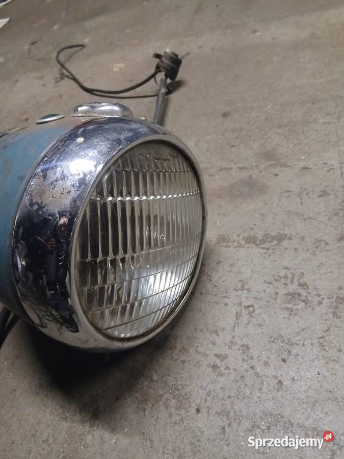Iż 56 lampa kompletna przednia pomorskie Łebno
