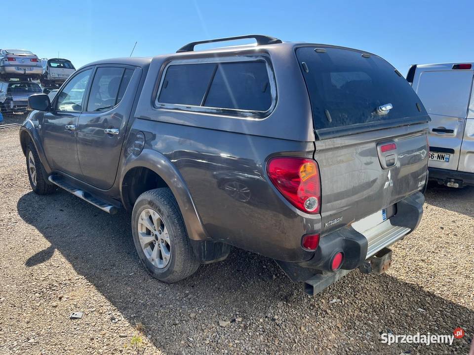 MITSUBISHI L200 25 TD 180 Intense CZ587 Przemyśl