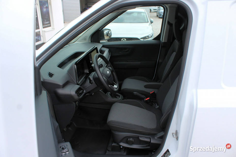 Ford Transit Courier 15 EcoBlue 100 2026 ACC komputer pokładowy