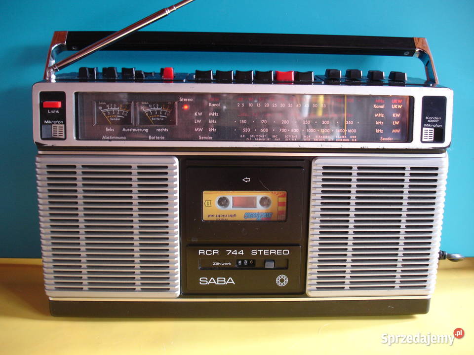 Radiomagnetofon SABA RCR-744