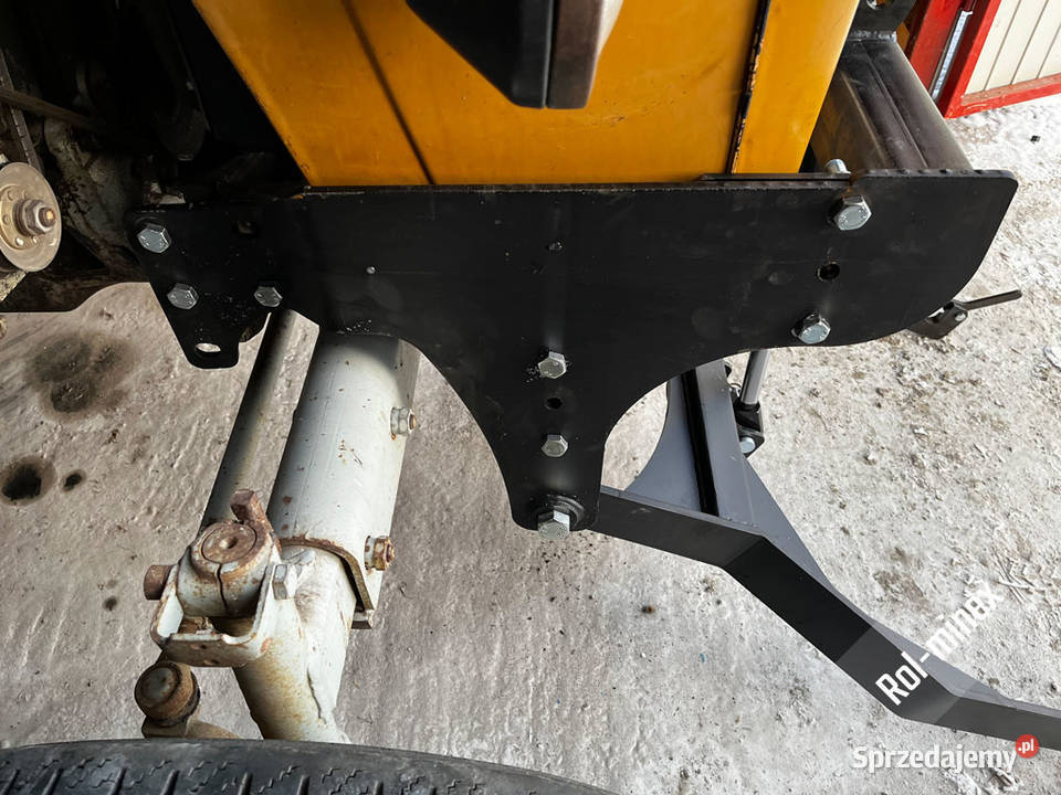 Przedni tuz do c330 c360 Solidny Transport cała nieuszkodzony Rawa Mazowiecka sprzedam