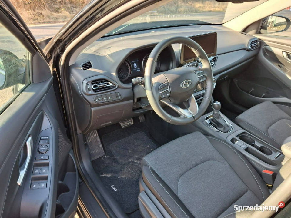 Hyundai i30 Hybrid 14 III 2017 wielkopolskie