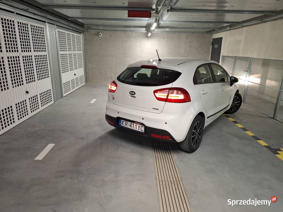 Kia Rio III 14 109 Salon Polska Grzane nieuszkodzony małopolskie Kraków