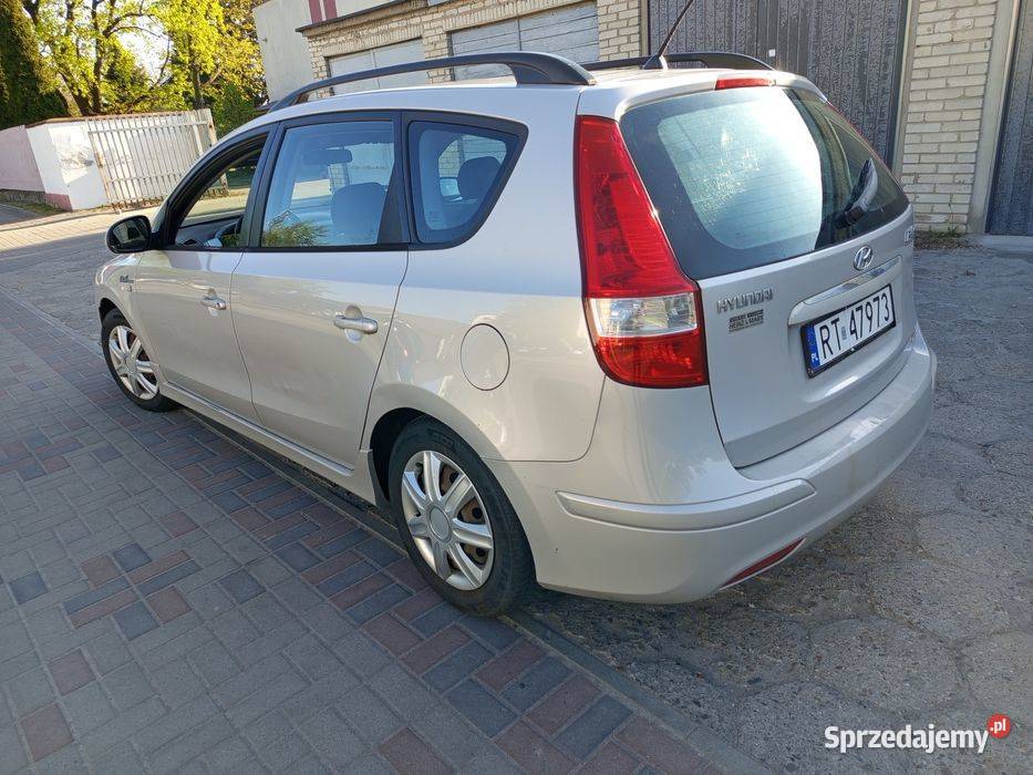 Hyundai i30 16 crdi 116 2010 opłaty na 1600cm3 podkarpackie Tarnobrzeg
