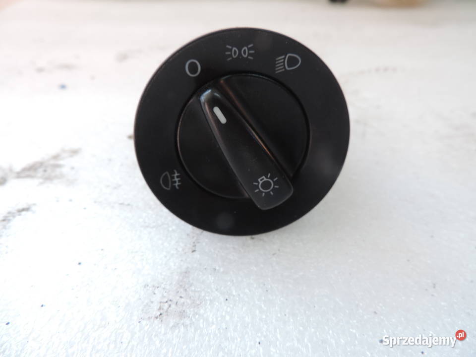 PRZEŁĄCZNIK WŁĄCZNIK ŚWIATEŁ VW GOLF 4 1C0941531 Wyposażenie wnętrza Nowy Sącz