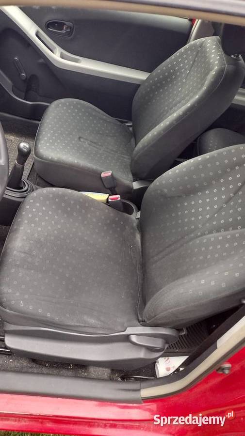 Toyota Yaris 10