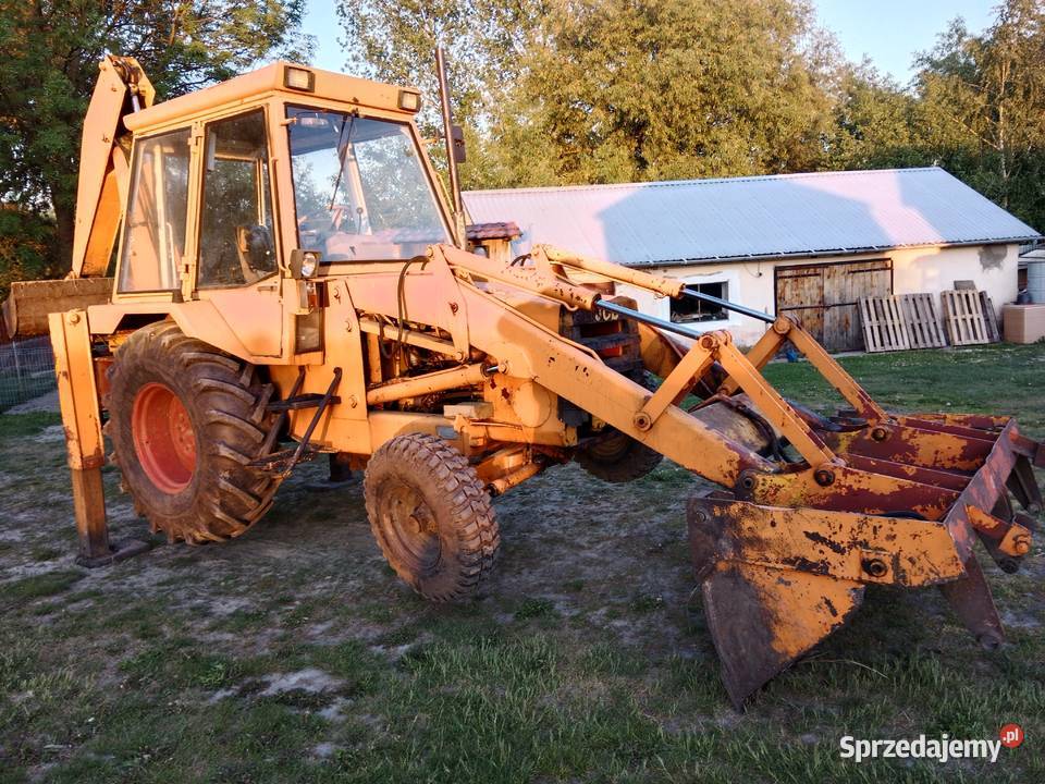 Sprzedam koparkoładowarkę JCB Koparko ładowarki lubelskie Chojeniec