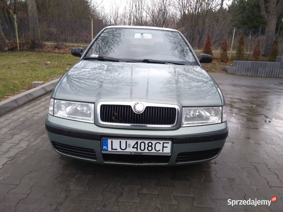 Skoda Octavia 16 benzynagaz 2002 hak nieuszkodzony Lublin