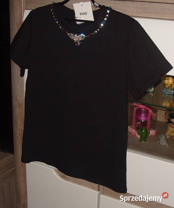 NOWY czarny tshirt EVIS biżuteryjna mucha Rawicz