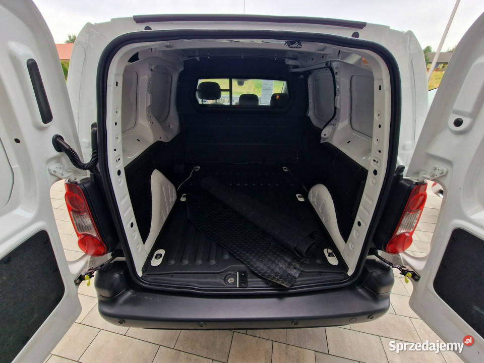 Peugeot Partner NOWY ROZRZĄD OLEJ bezwypadkowy manualna wielkopolskie Czarnków