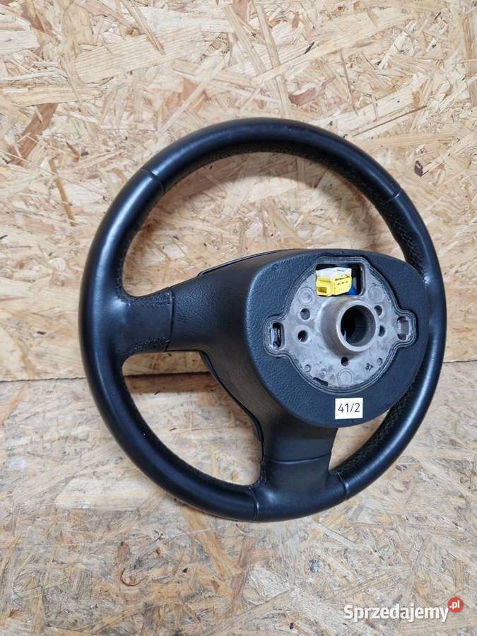 Kierownica multifunkcyjna vw passat b6 vw golf V Kierownice Złotoryja