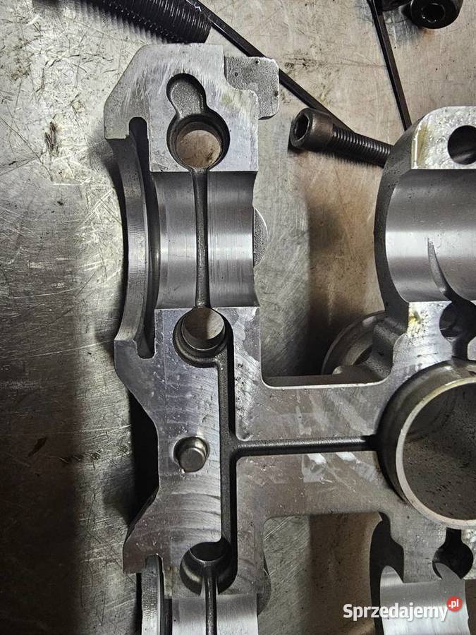 KTM 950 990 przód głowica wałki rozrządu zawory Jelenia Góra