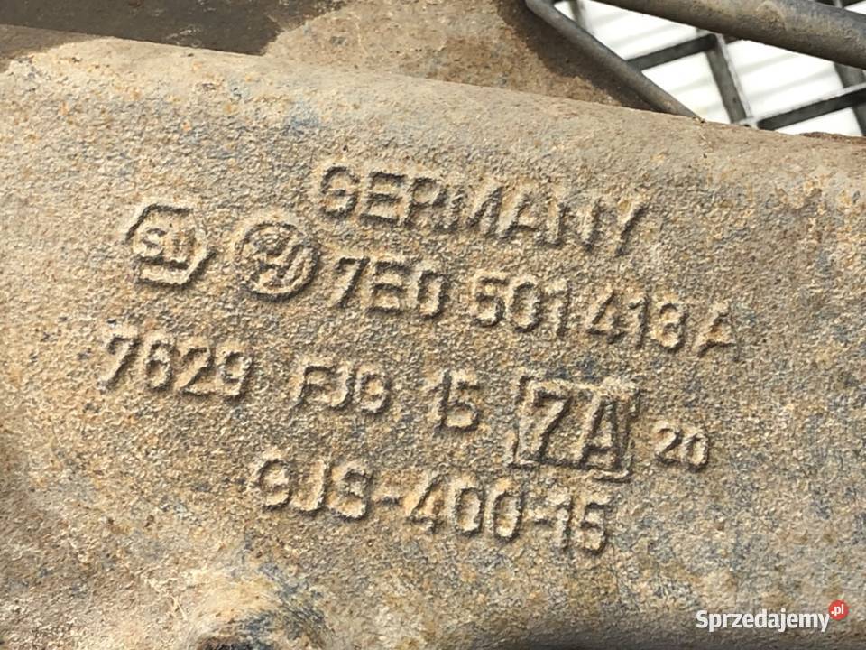 WAHACZ PIASTA LEWY TYŁ VW TRANSPORTER T6 Bus podkarpackie sprzedam