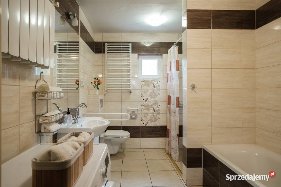 Dom z klimatem dawnego młyna rzeką Widawą siatka