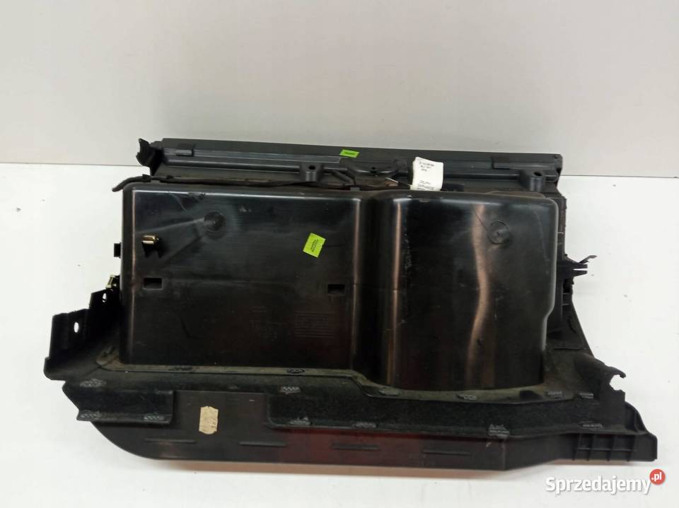 SCHOWEK PRAWY PASAŻERA 8L1857095 Audi A3 I Schowki, półki sprzedam