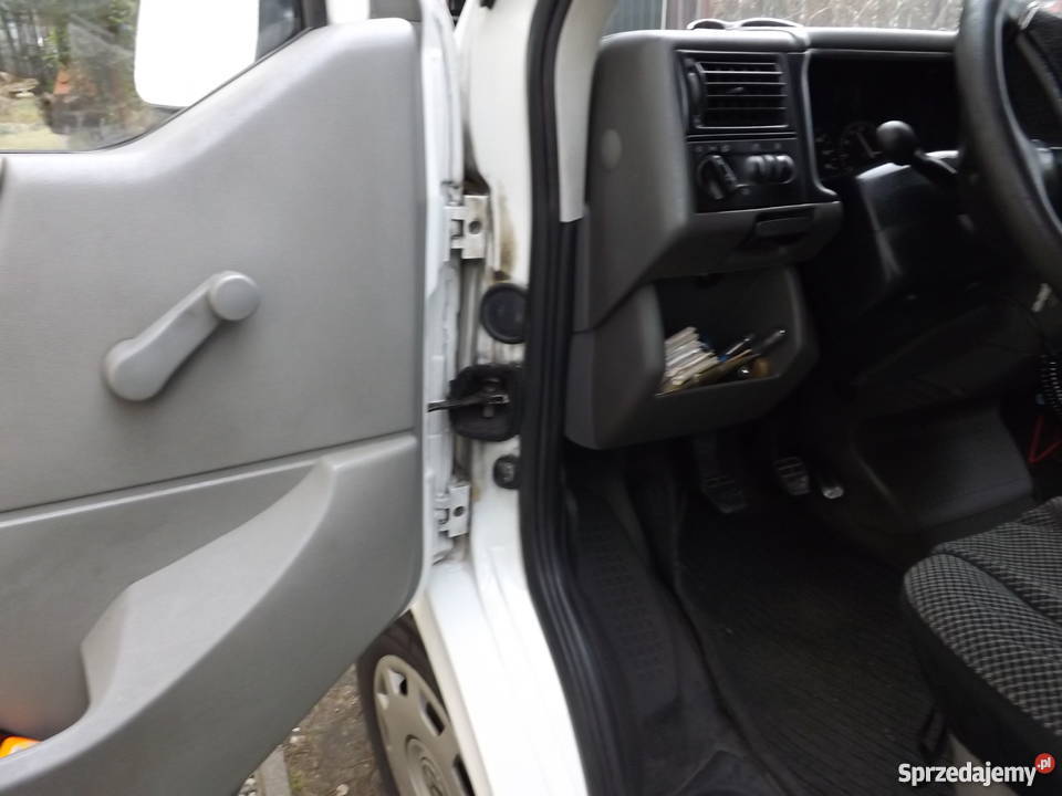 Volkswagen Transporter T4 Stan zadbany 6 Osobowy manualna Obrowo