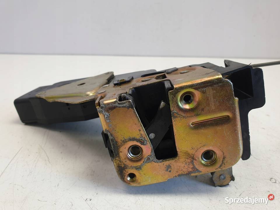 ZAMEK PRZEDNICH DRZWI Volvo S40 V40 prawy przód osobowe Rudka