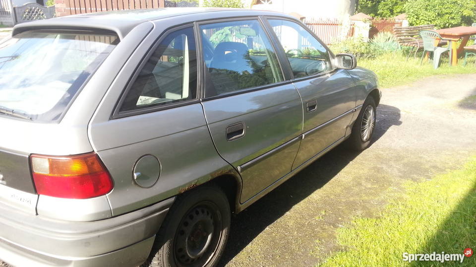 Opel Astra F HATCHBACK 14 benzyna śląskie Mysłów