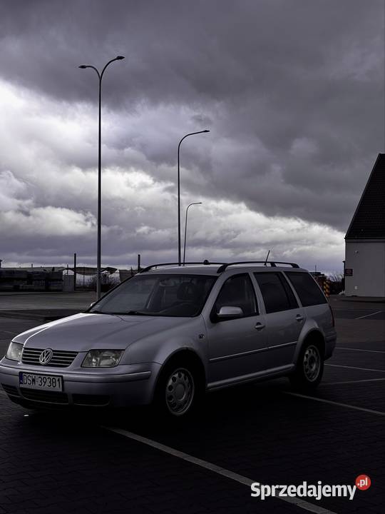 Volkswagen Bora 19TDI 130 KOMBI HAK Świebodzice