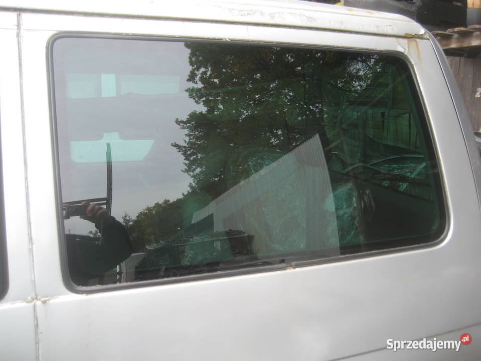 vw t4 lift 0003r multivan szyba karoseryjna tył wielkopolskie Rakoniewice