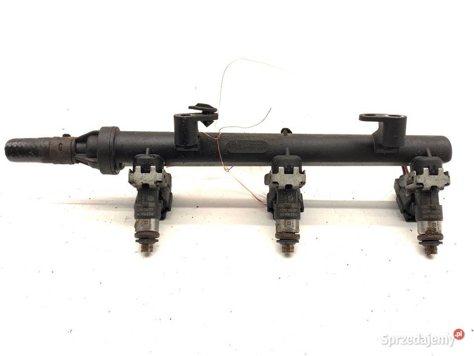 LISTWA WTRYSKOWA VW UP 04C133313H 10 75