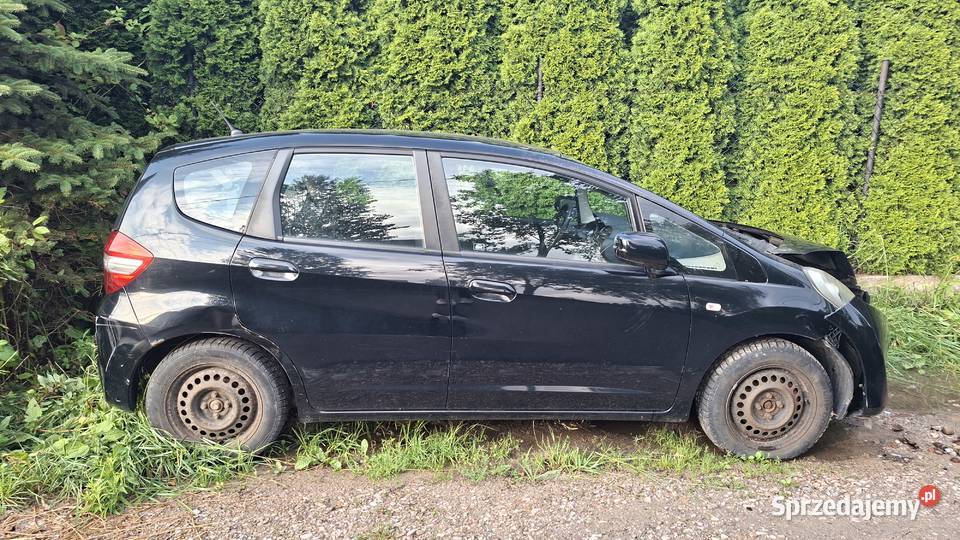 Honda Jazz uszkodzona mazowieckie Hipolitów