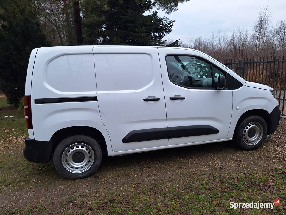 Peugeot Partner 16 HDI idealny dostawczak do Rok produkcji 2019 śląskie Częstochowa