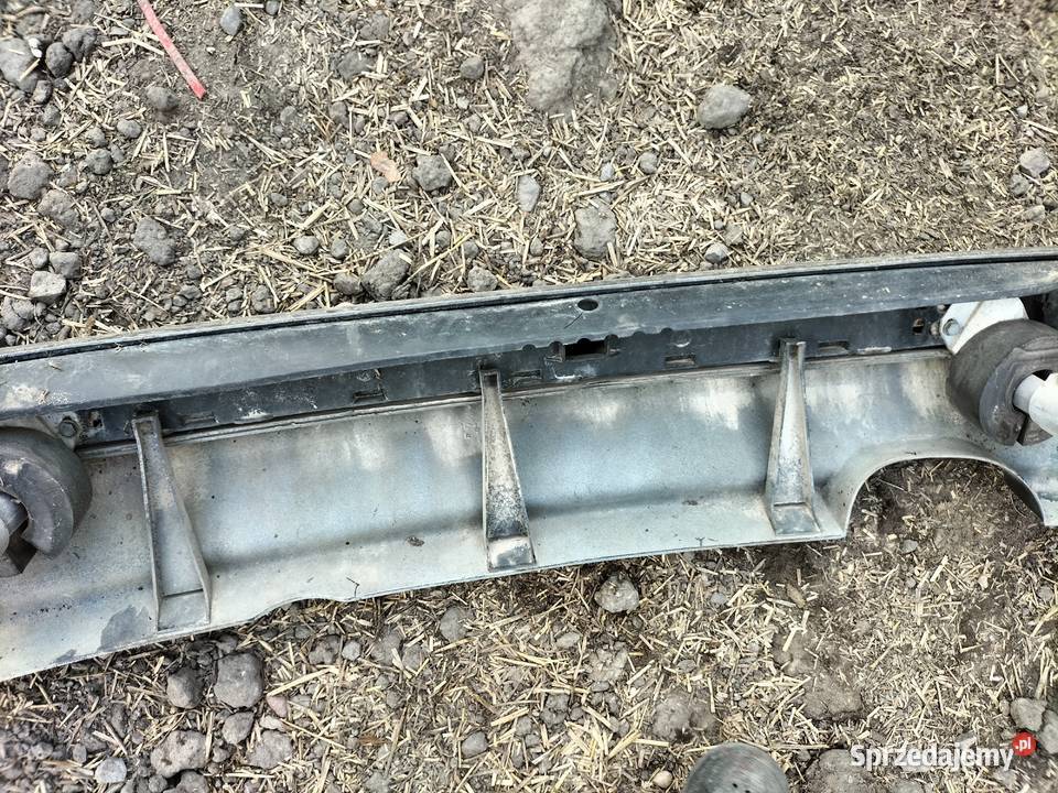 AUDI 80 B4 AUDI 80B4 ZDERZAK TYŁ TYLNY Kamień-Kolonia