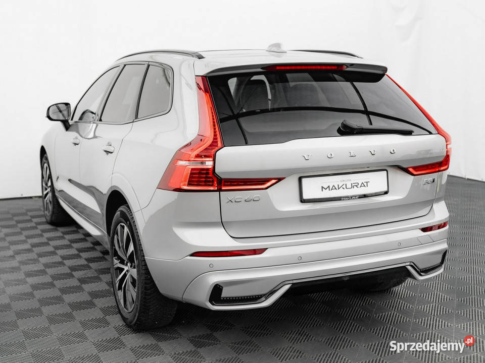 Volvo XC 60 GD2J847B5 B AWD Plus Dark Podgrzf światła LED Gdańsk sprzedam